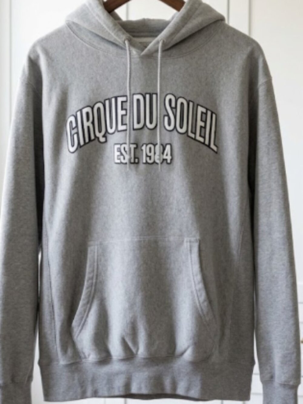 Cirque Du Soleil Est 1984 Grey Hoodie XL Oversized (more like XXL)